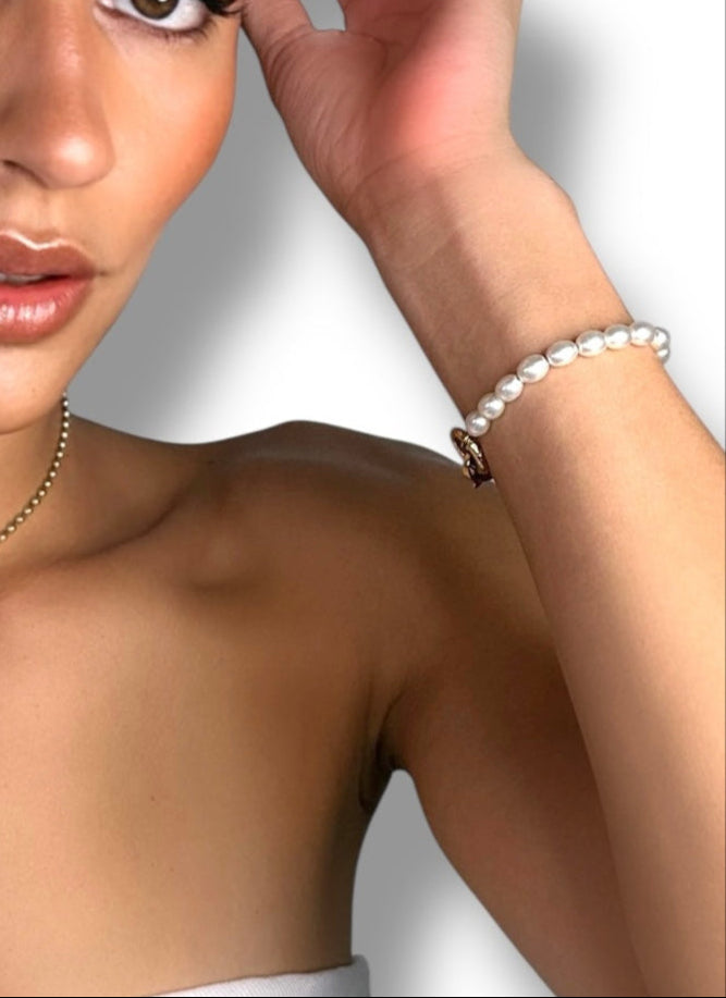 ARI PEARL BRACELET