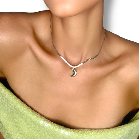 MIRA MOON NECKLACE