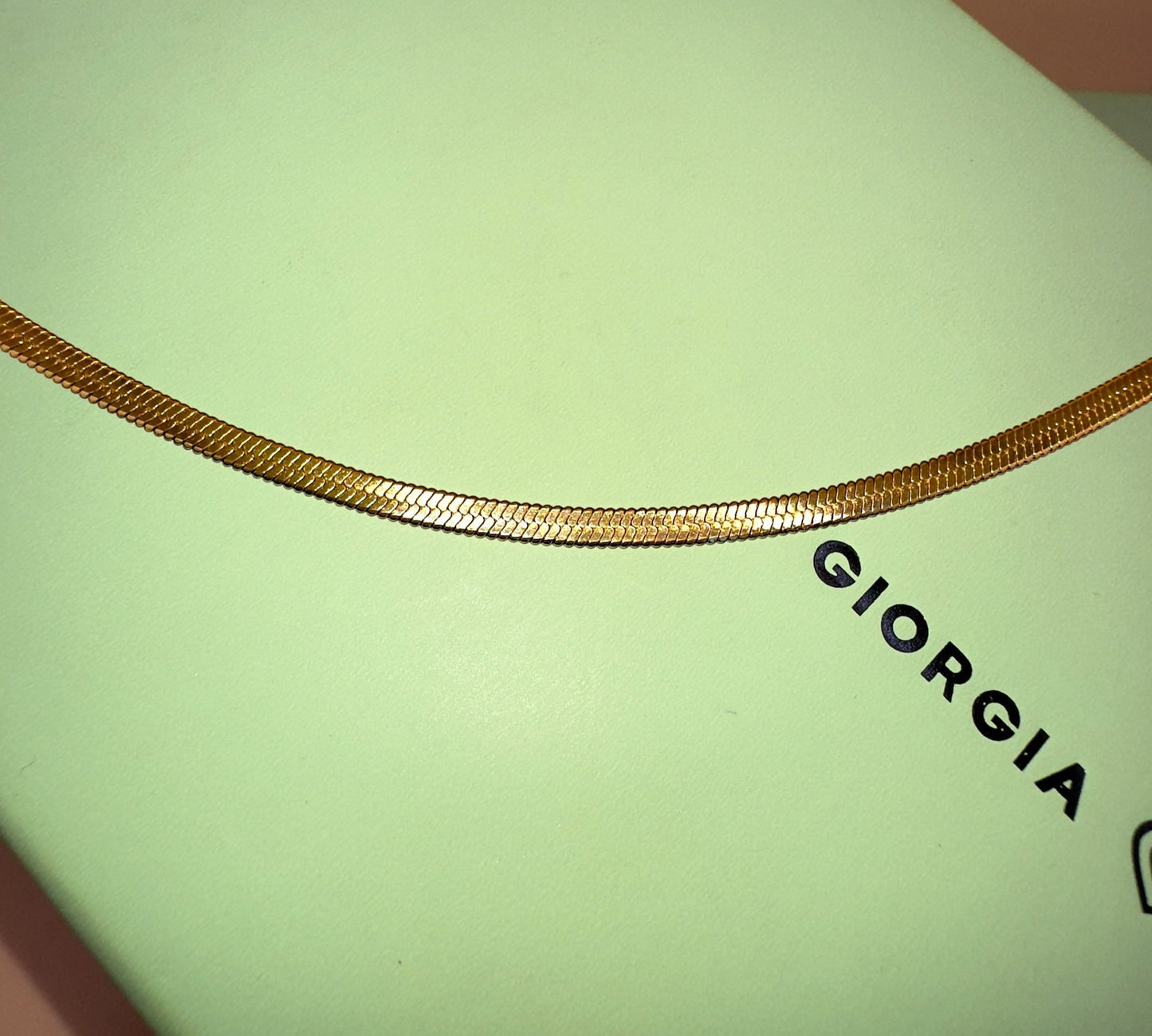 GINA GOLD NECKLACE
