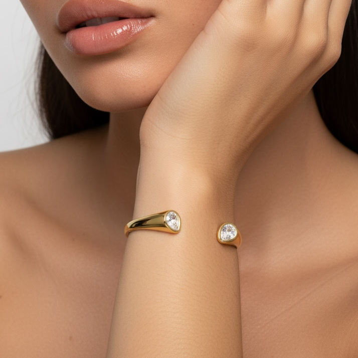 PEAR CUT BANGLE