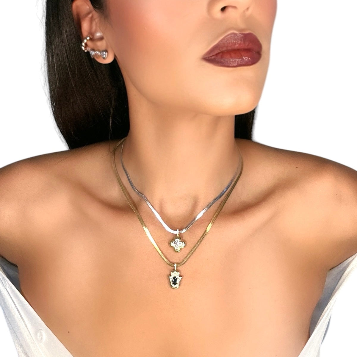 HAMSA NECKLACE