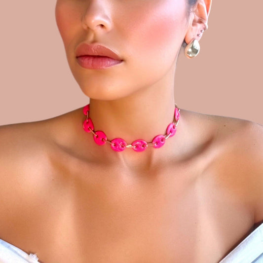 RED CHOKER