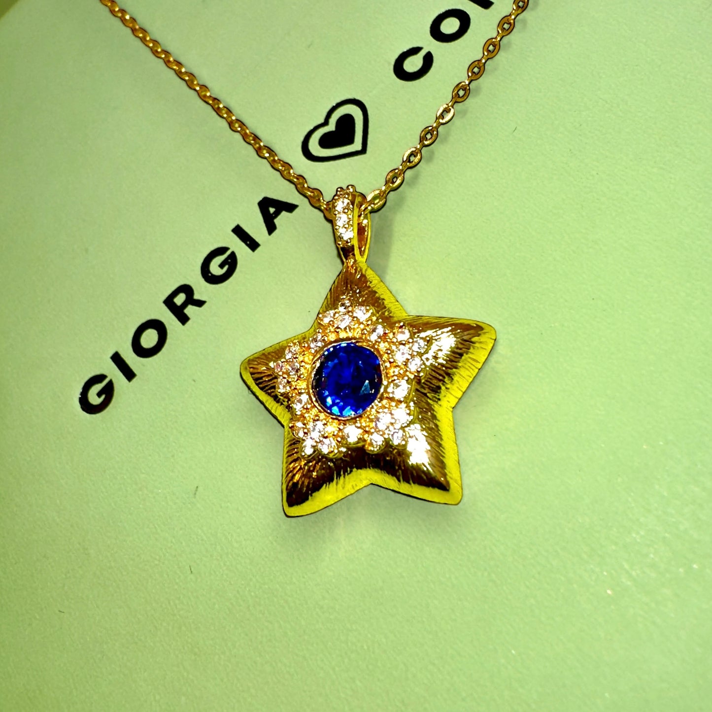 THE STAR NECKLACE
