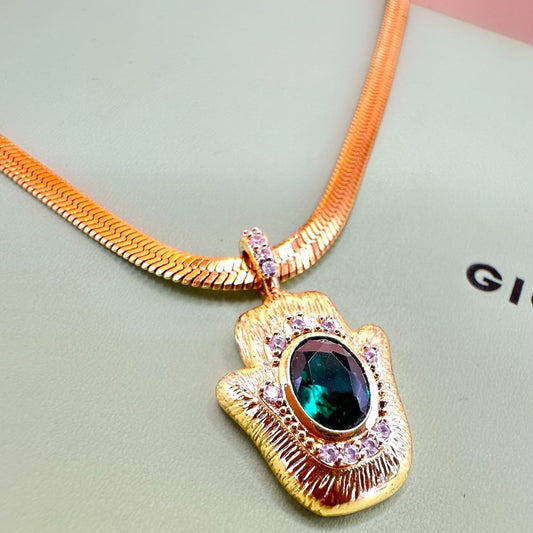 BINA GOLD NECKLACE