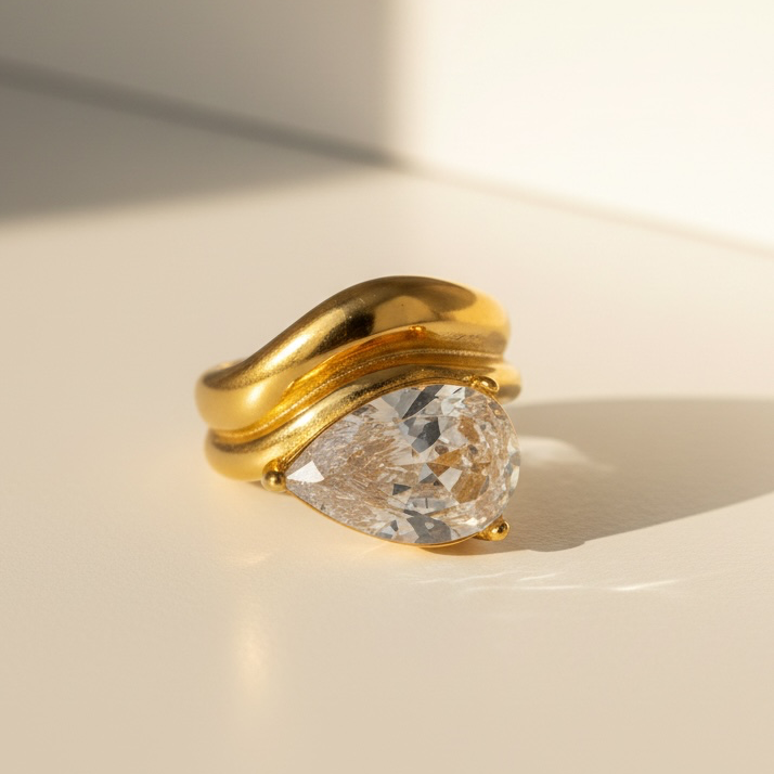 STATEMENT RING
